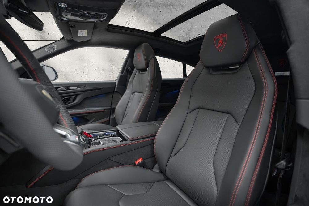 Lamborghini Urus - 8