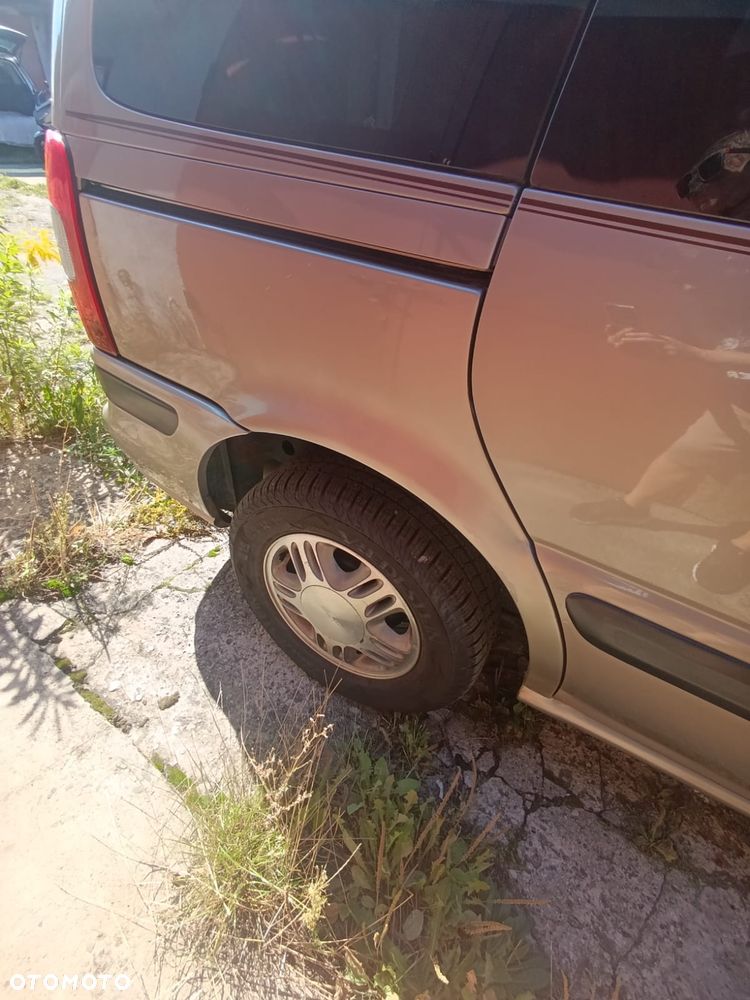Chevrolet Venture - 8