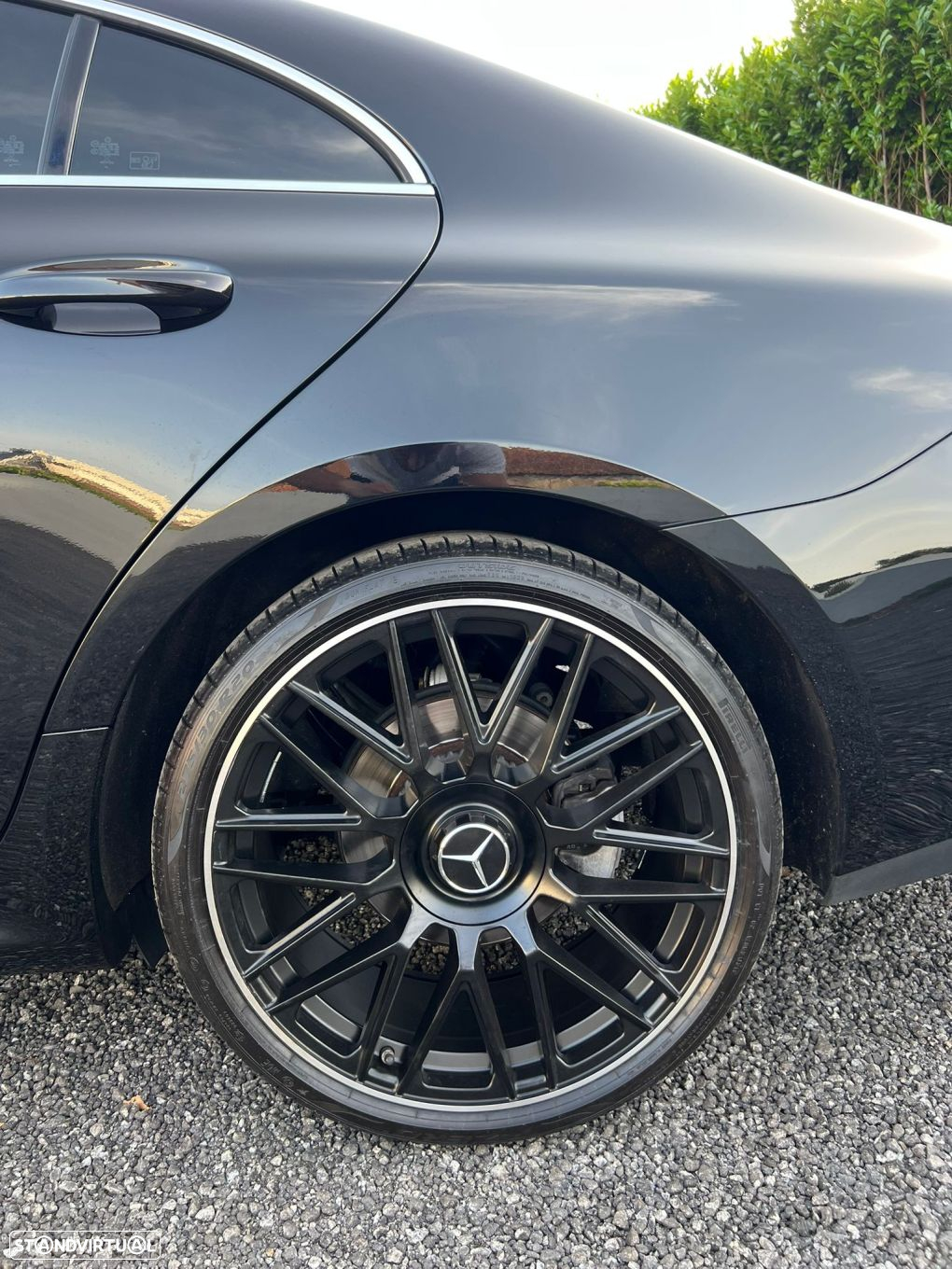 Mercedes-Benz CLS 300 d AMG Line - 25