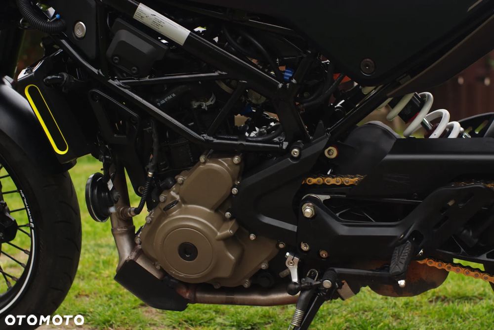 Husqvarna Svartpilen - 20