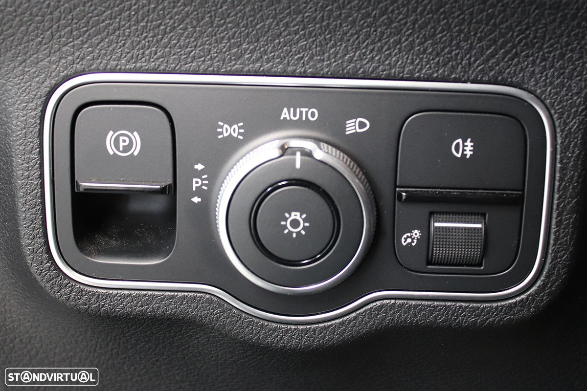 Mercedes-Benz EQB 250 AMG Line - 20