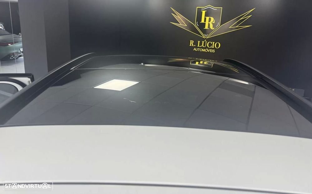 Mercedes-Benz GLA 200 d AMG Line - 14