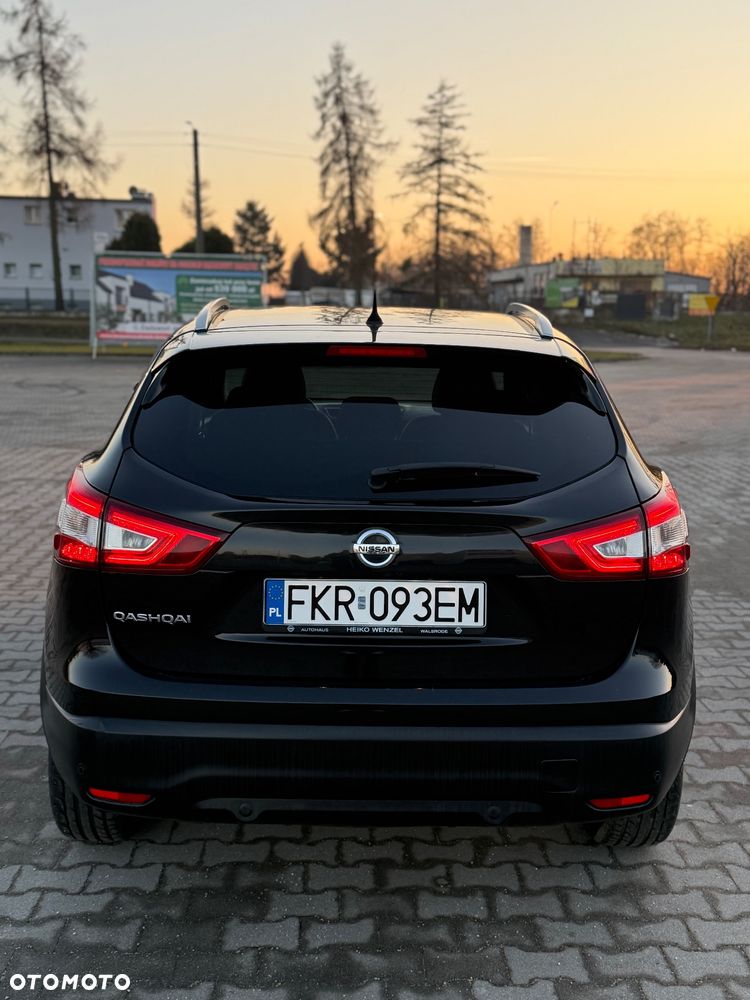 Nissan Qashqai 1.6 DCi Xtronic TEKNA - 5