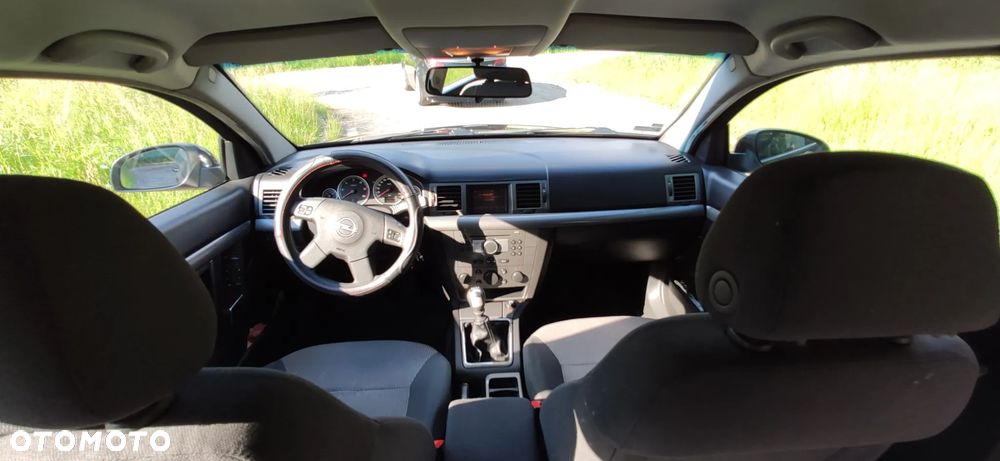 Opel Vectra 1.9 CDTI Essentia - 13
