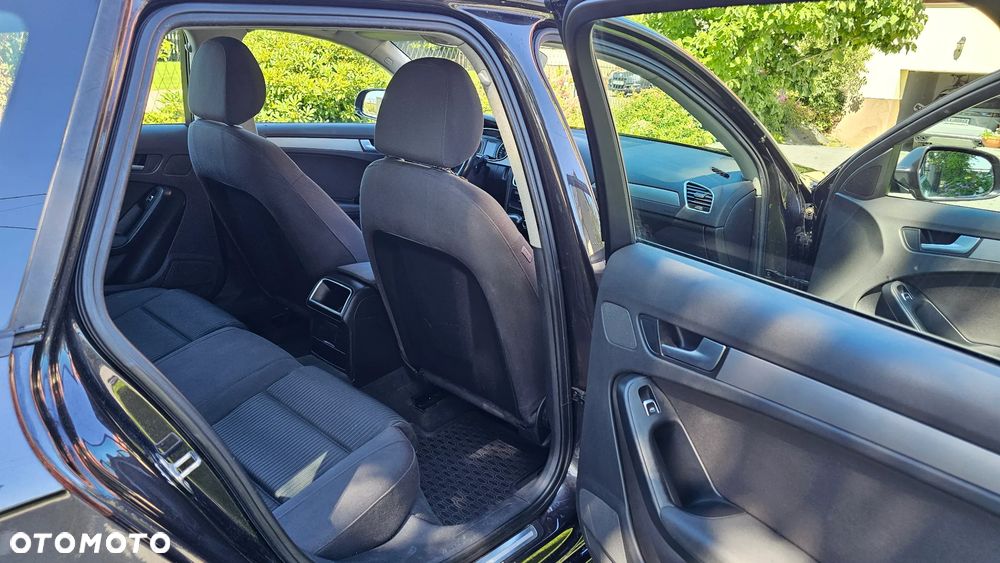 Audi A4 Avant - 5
