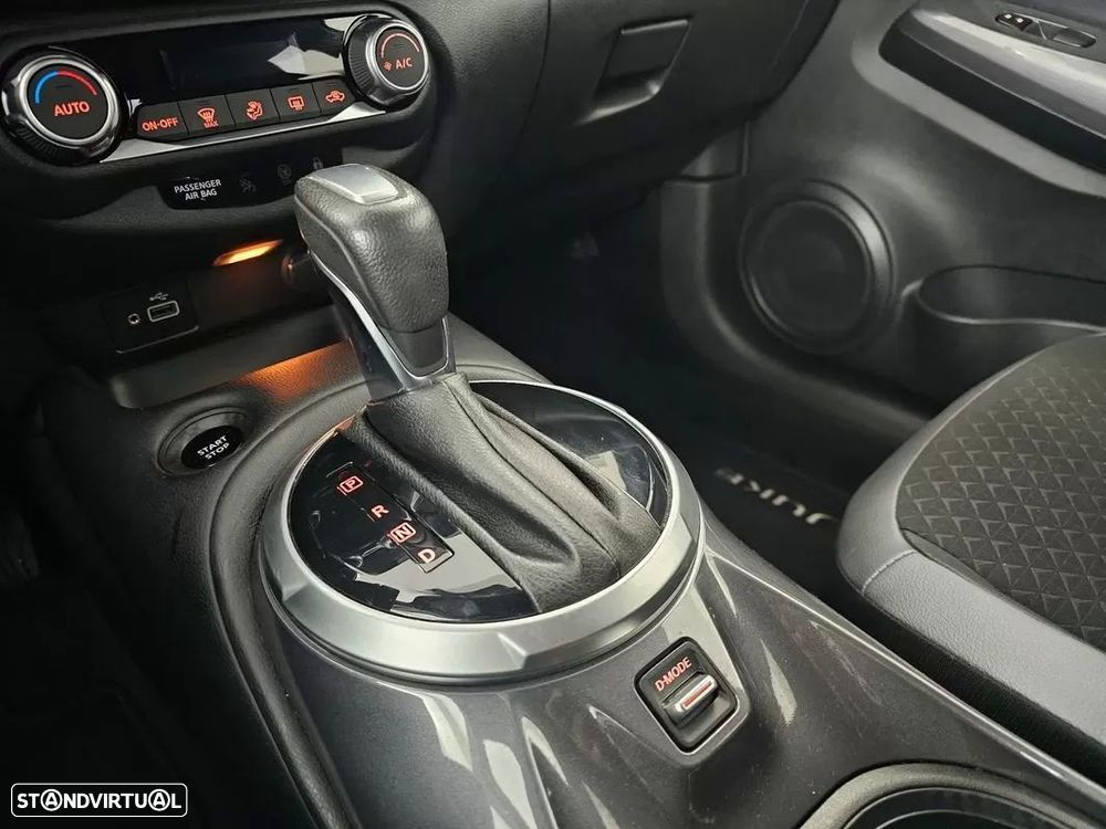 Nissan Juke 1.6 Hybrid N-Design Black - 12