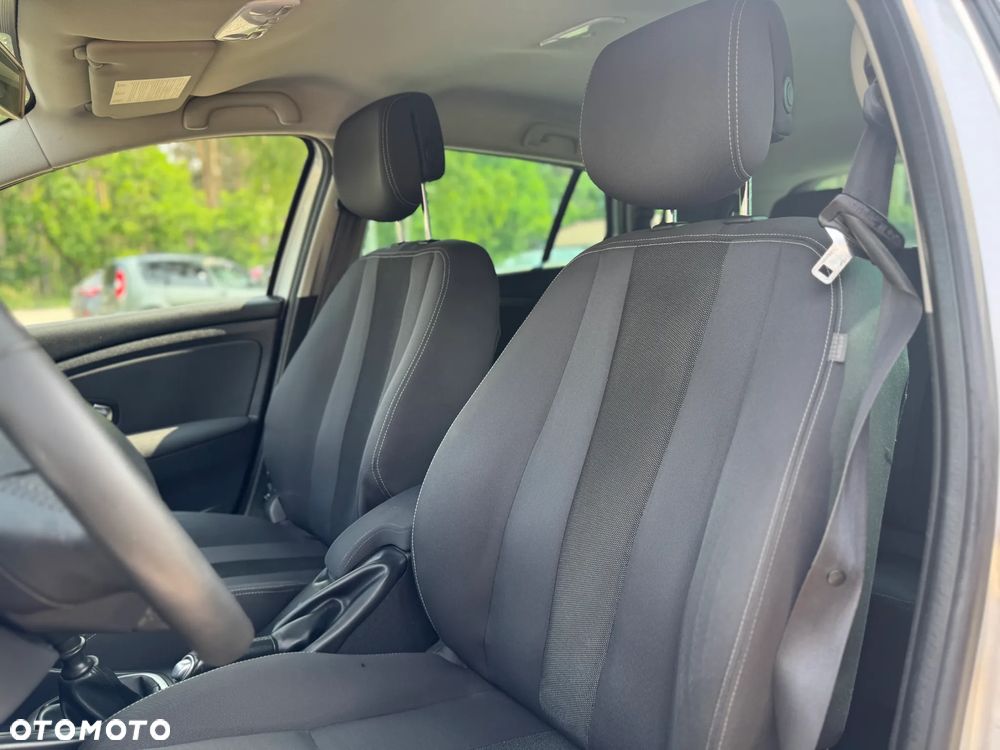 Renault Megane 1.6 16V 110 Expression - 16
