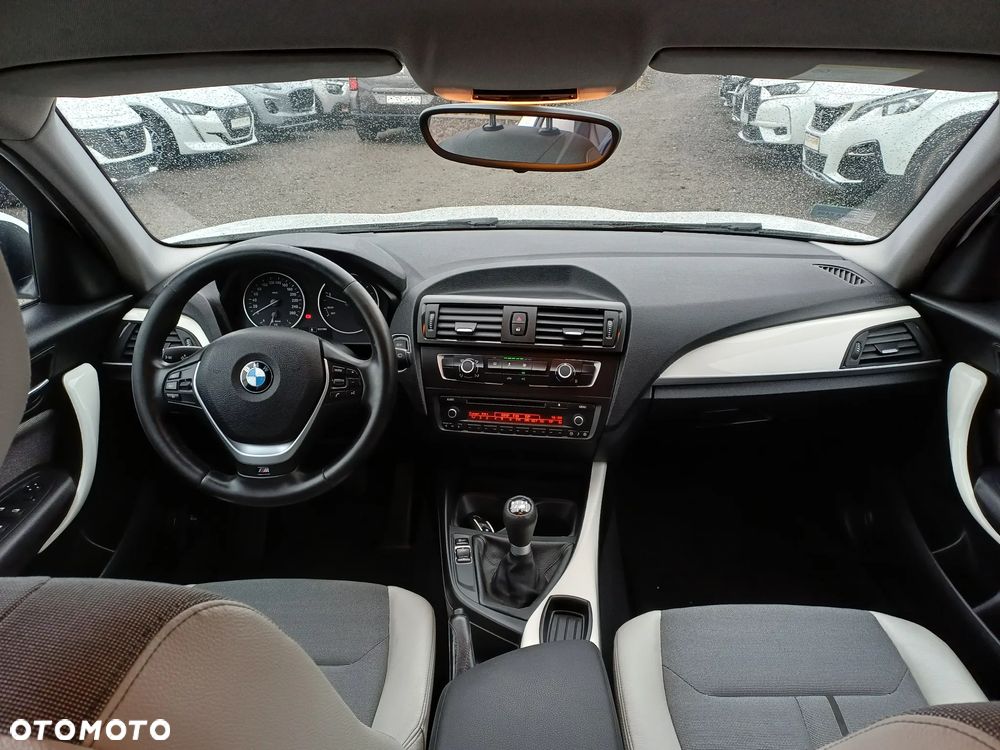 BMW Seria 1 116d EfficientDynamics Edition Sport Line - 22