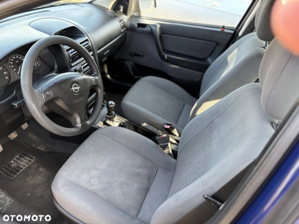 Opel Astra 1.4 Start - 8