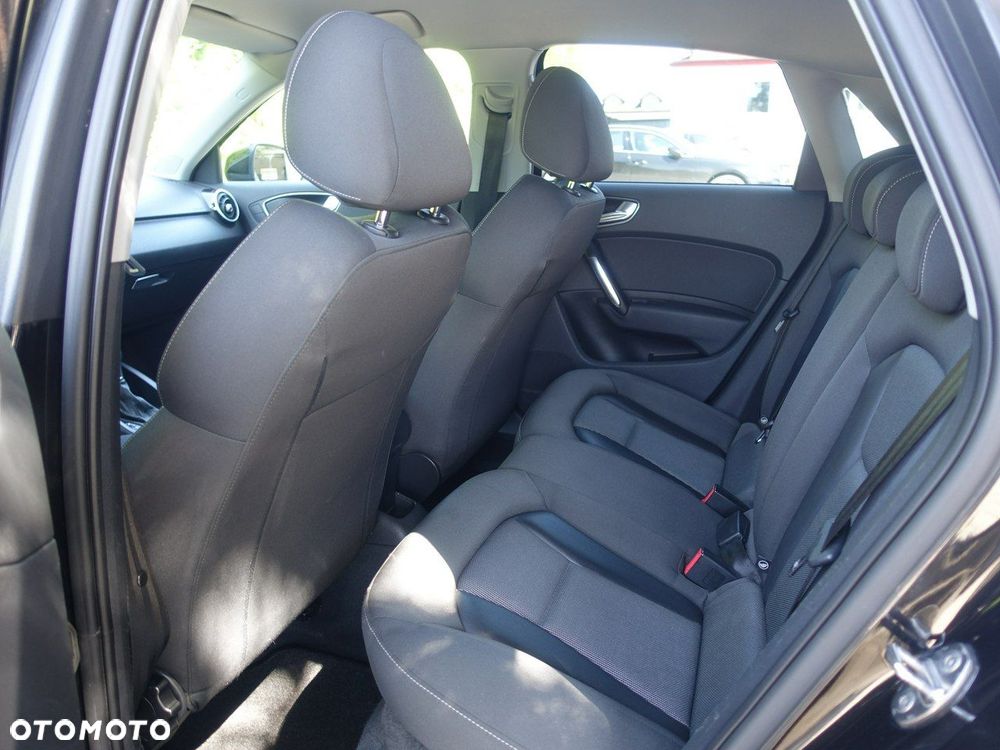 Audi A1 Sportback 1.6 TDI Ambition S tronic - 16