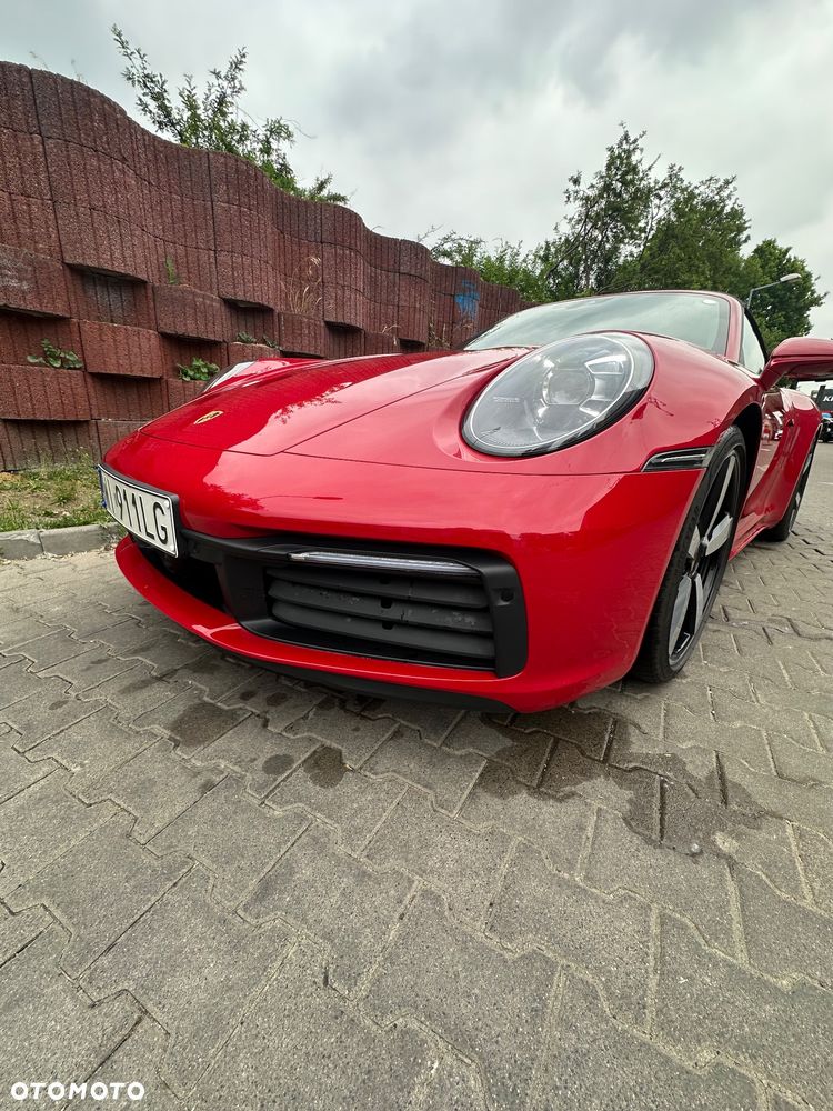 Porsche 911 Carrera 4S - 9