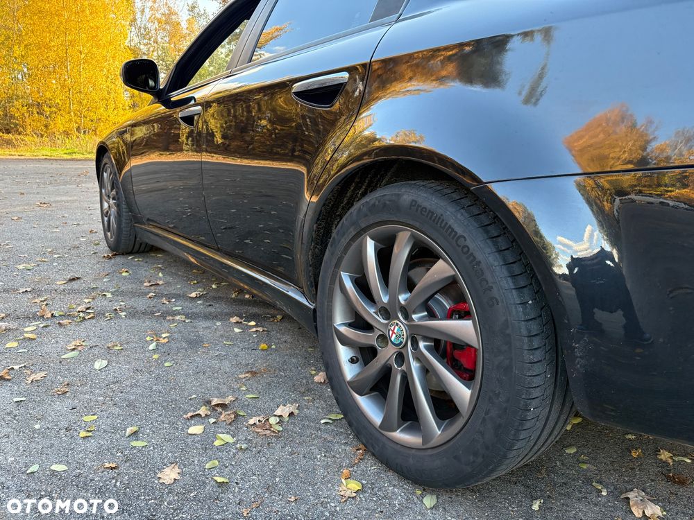 Alfa Romeo 159 1.9JTDM ti - 11