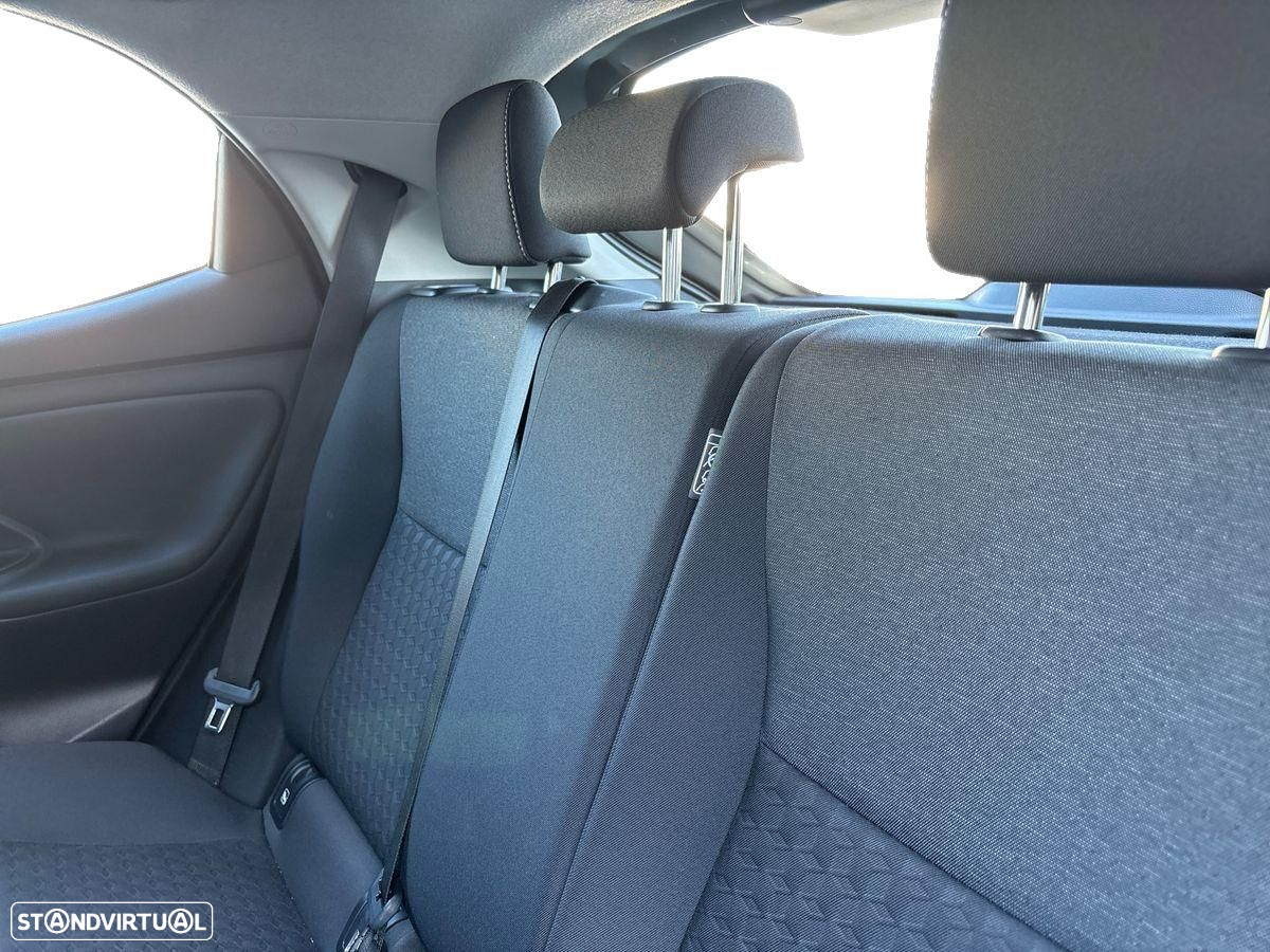Toyota Yaris 1.0 VVT-i Comfort Plus - 11