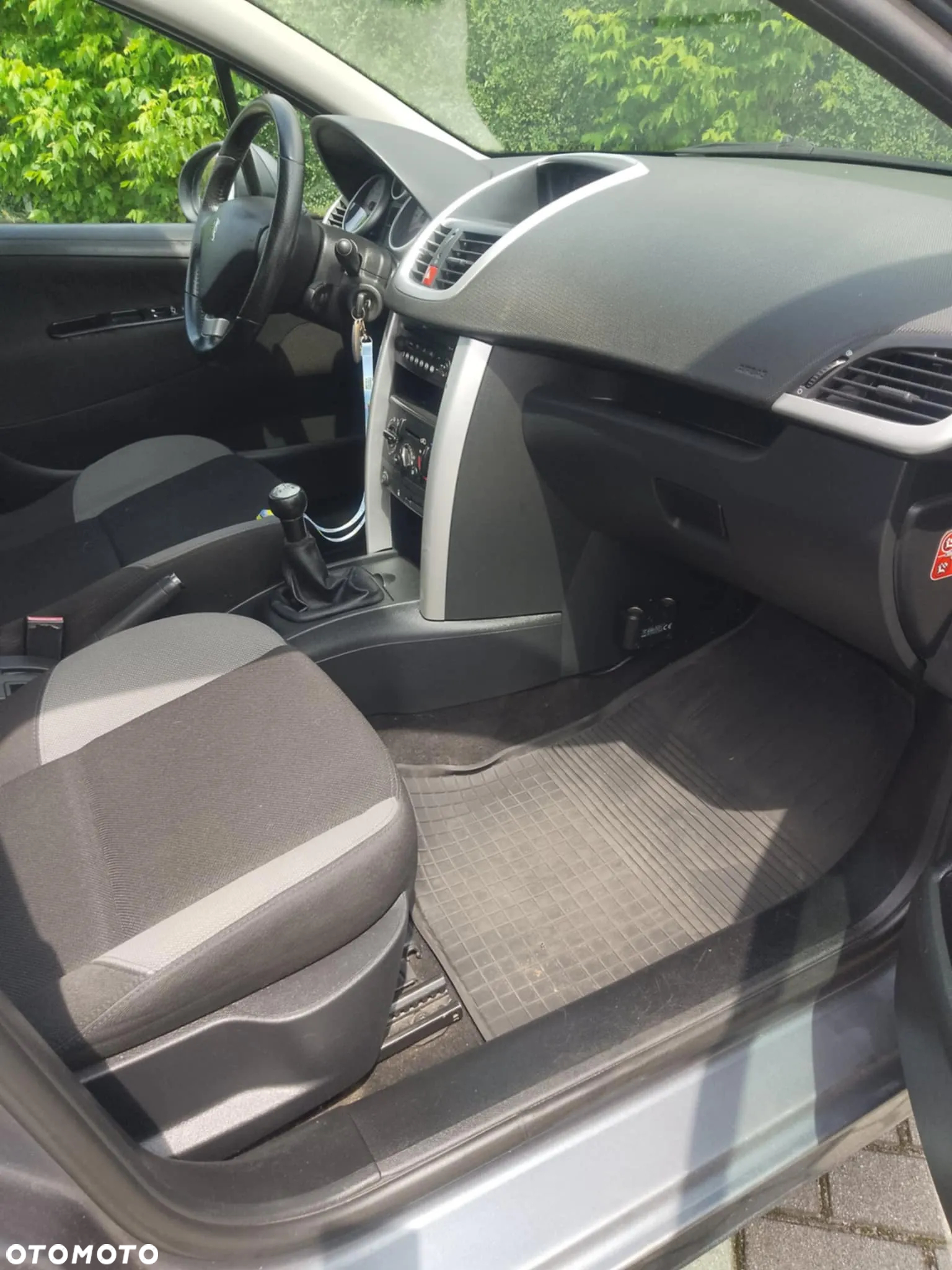 Peugeot 207 1.4 16V Sporty - 13