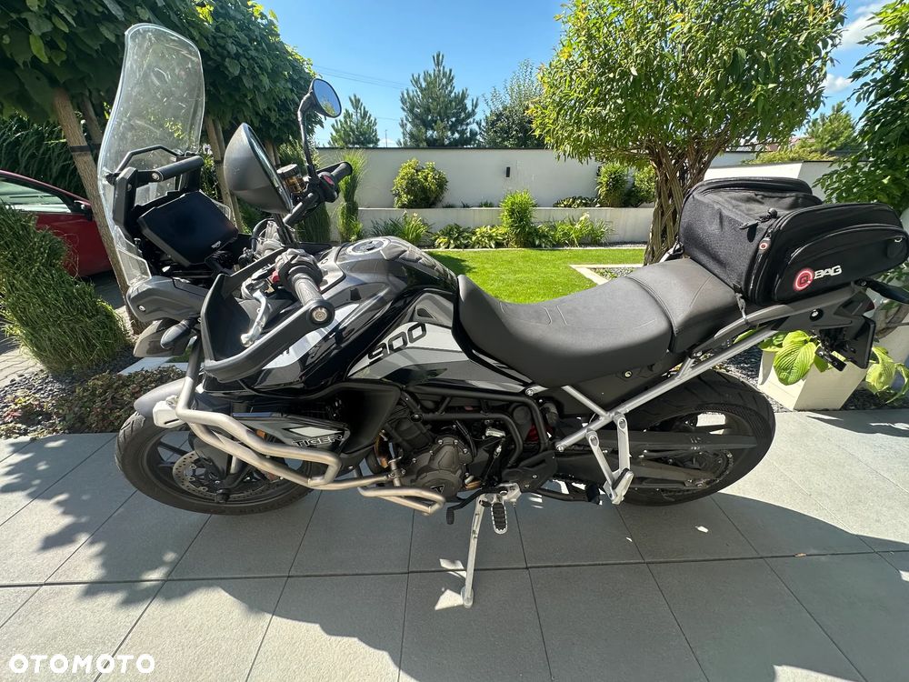 Triumph Tiger - 2