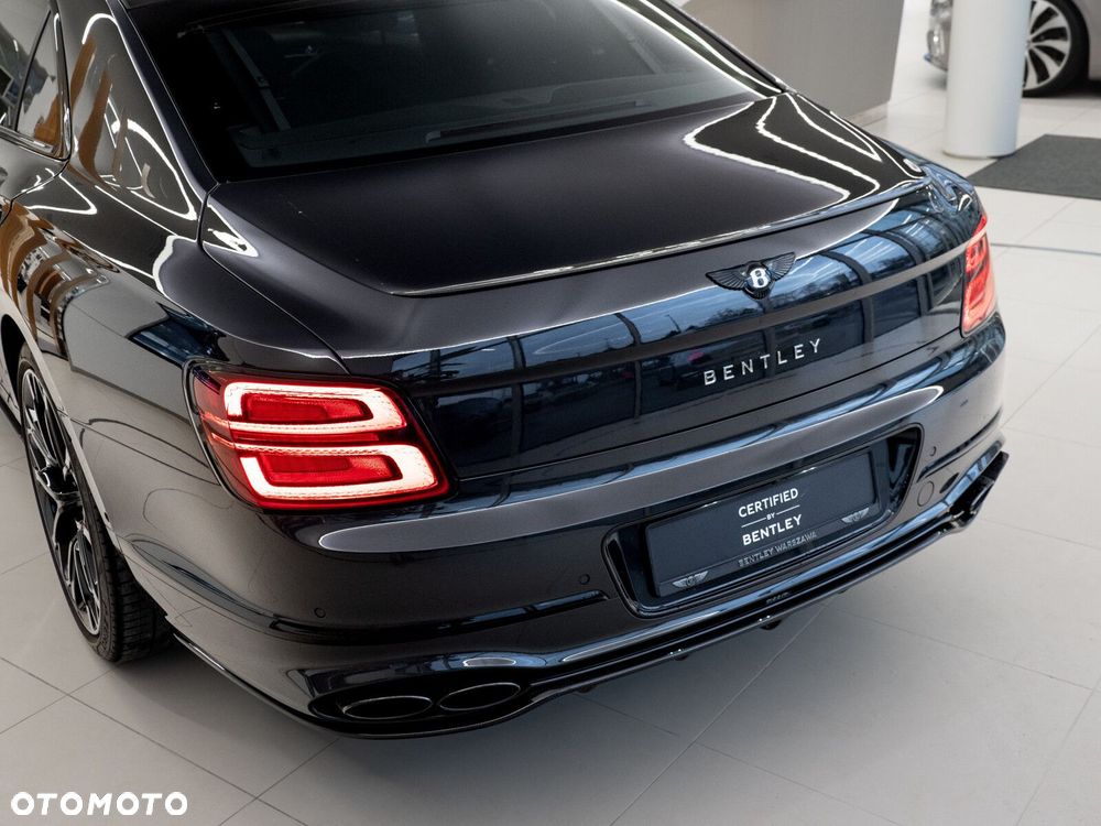 Bentley Flying Spur - 7