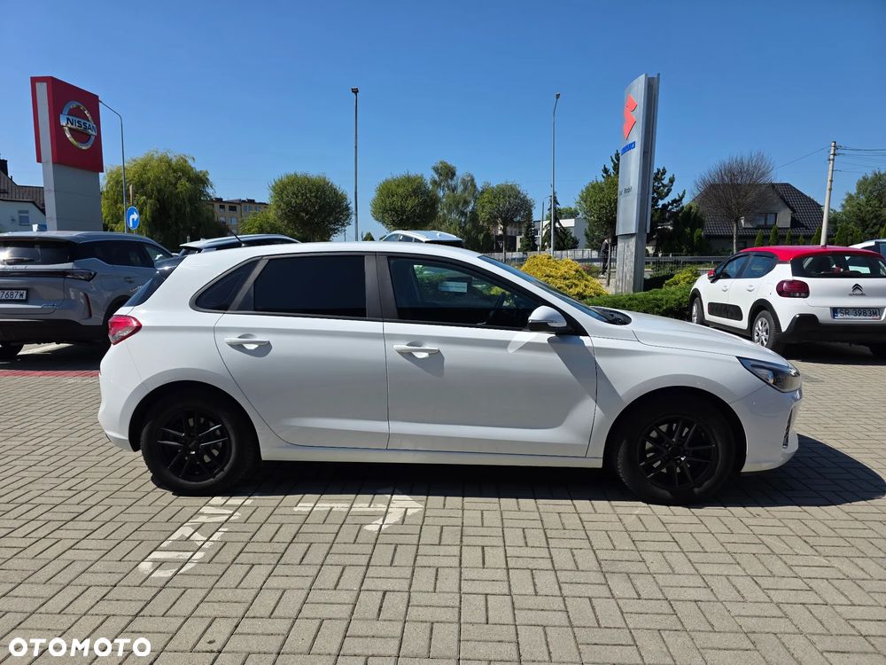 Hyundai i30 1.4 Comfort - 4