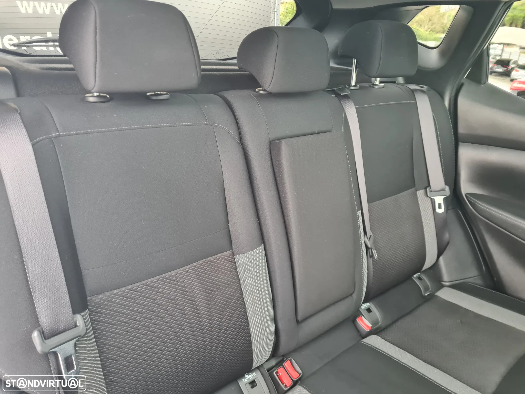 Nissan Qashqai 1.7 dCi N-Connecta - 21