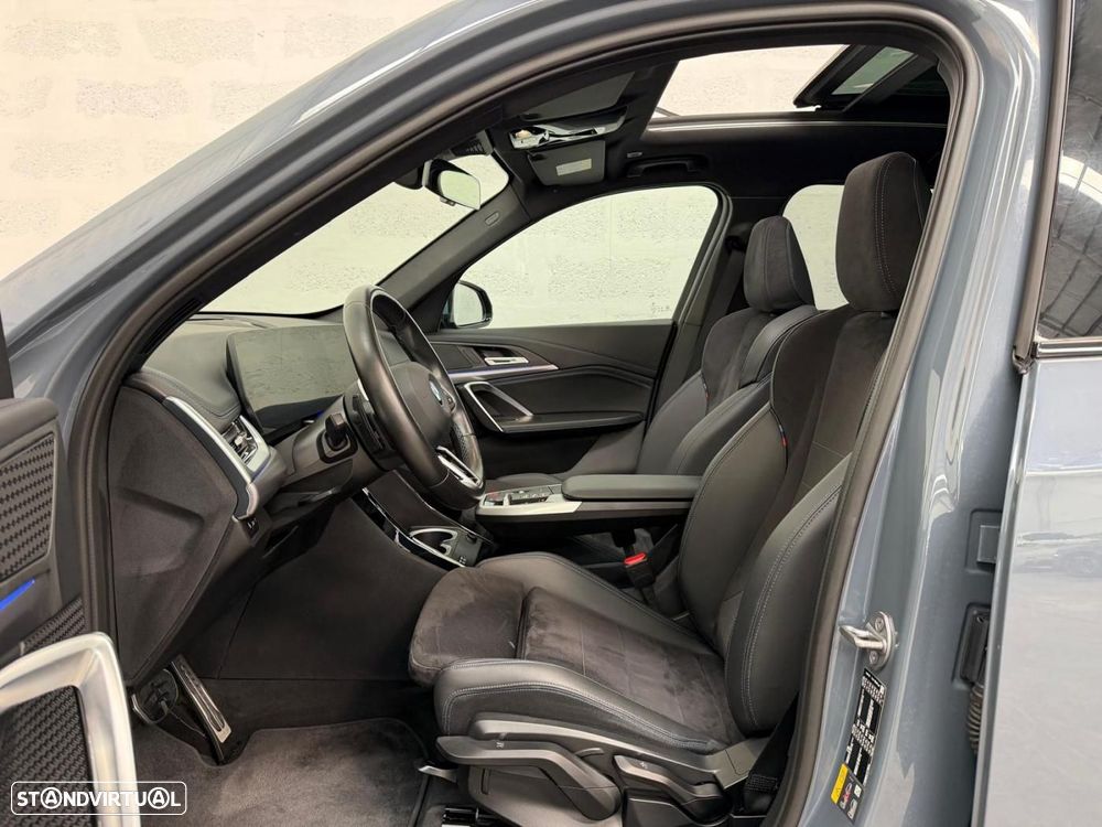 BMW iX1 xDrive30 - 5