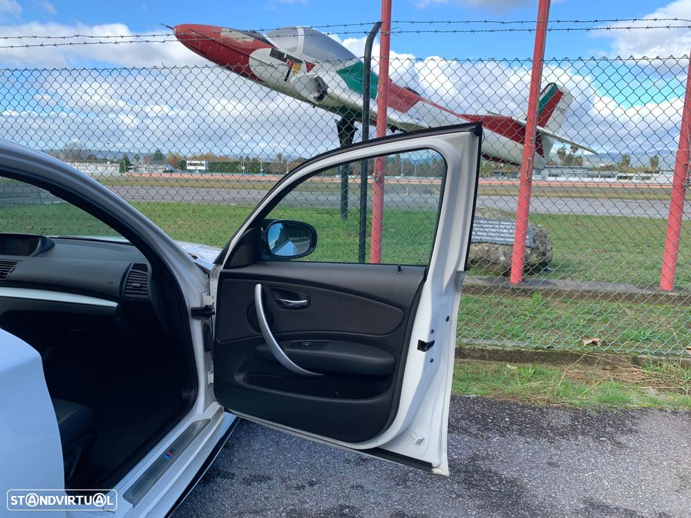 BMW 118 d Pack M - 36