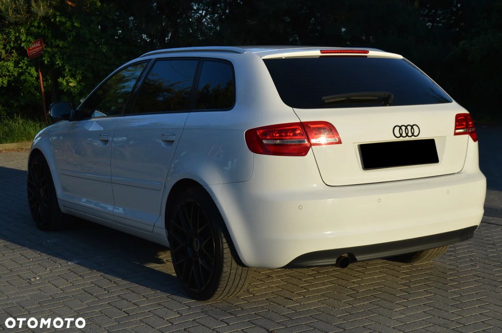 Audi A3 Sportback 2.0 TDI DPF S line Sportpaket - 6