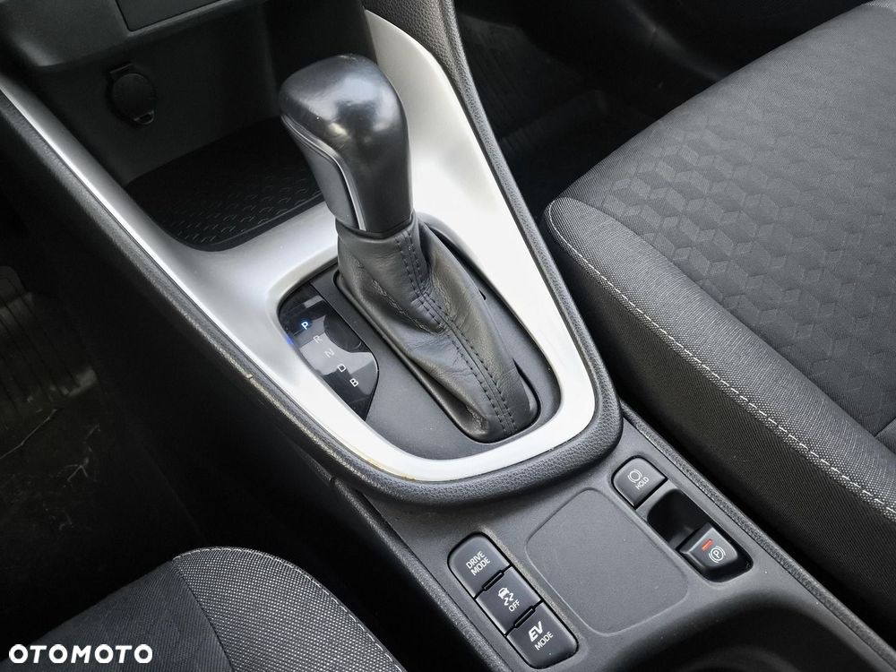 Toyota Yaris Hybrid 1.5 Comfort - 19