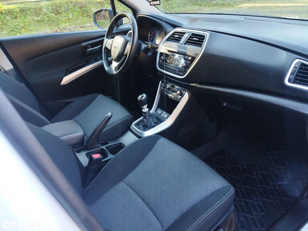 Suzuki SX4 S-Cross 1.6 DDiS Comfort - 11