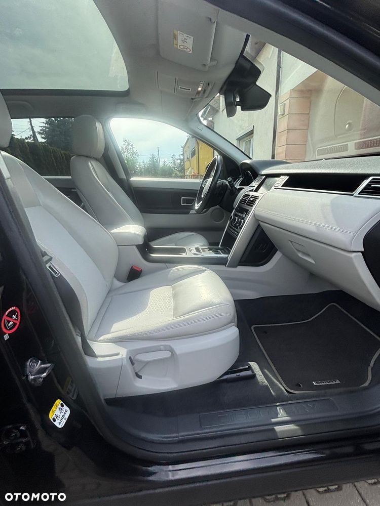 Land Rover Discovery Sport 2.0 TD4 Pure - 17