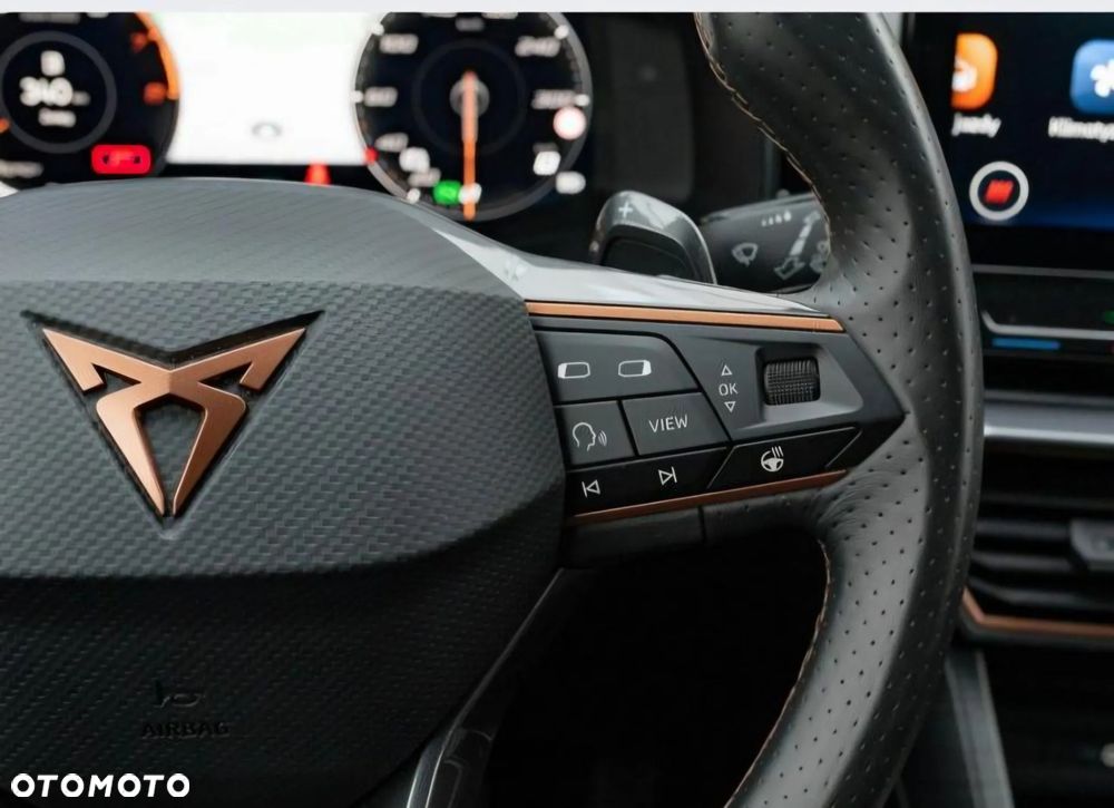 Cupra Leon 1.5 eTSI DSG - 11
