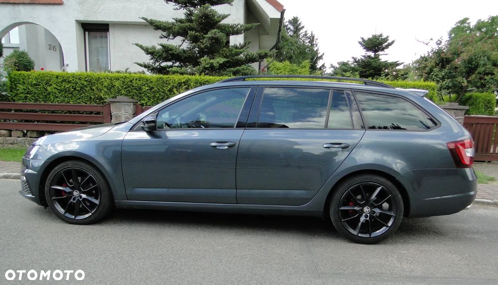 Skoda Octavia 2.0 TDI RS Challenge DSG - 6