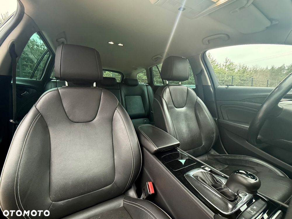 Opel Insignia 2.0 CDTI Exclusive S&S - 23