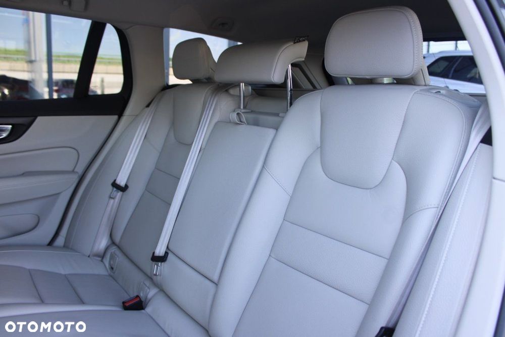 Volvo V60 - 20