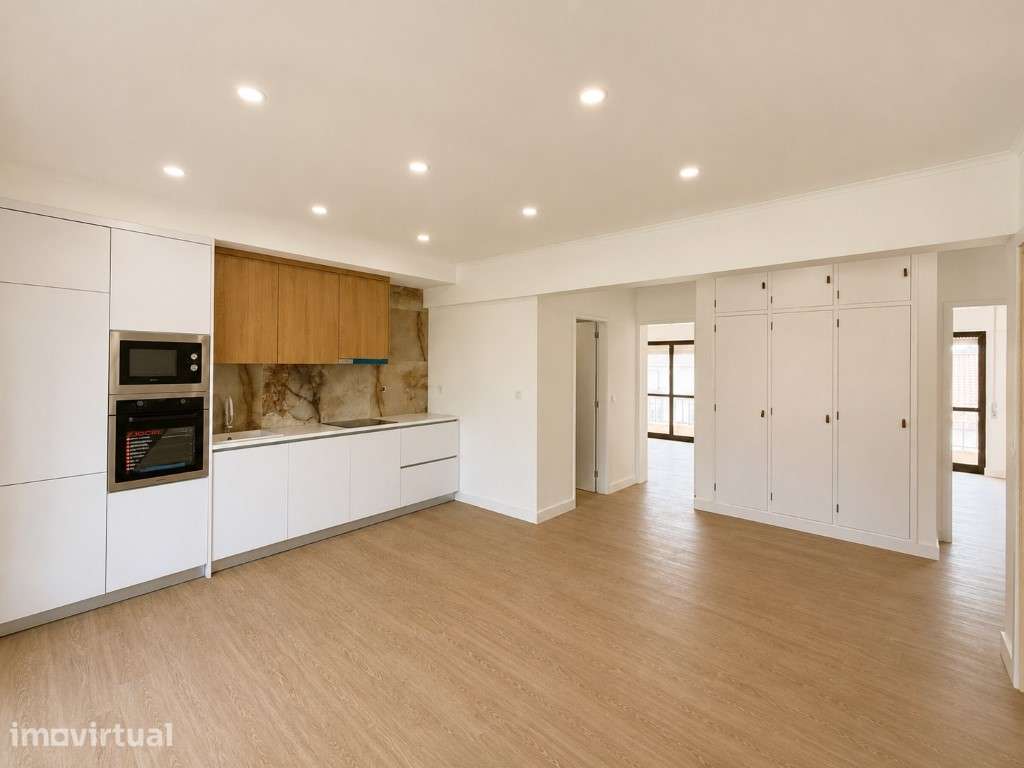 Apartamento T3 - Totalmente remodelado || Centro de Tomar - Grande imagem: 3/20