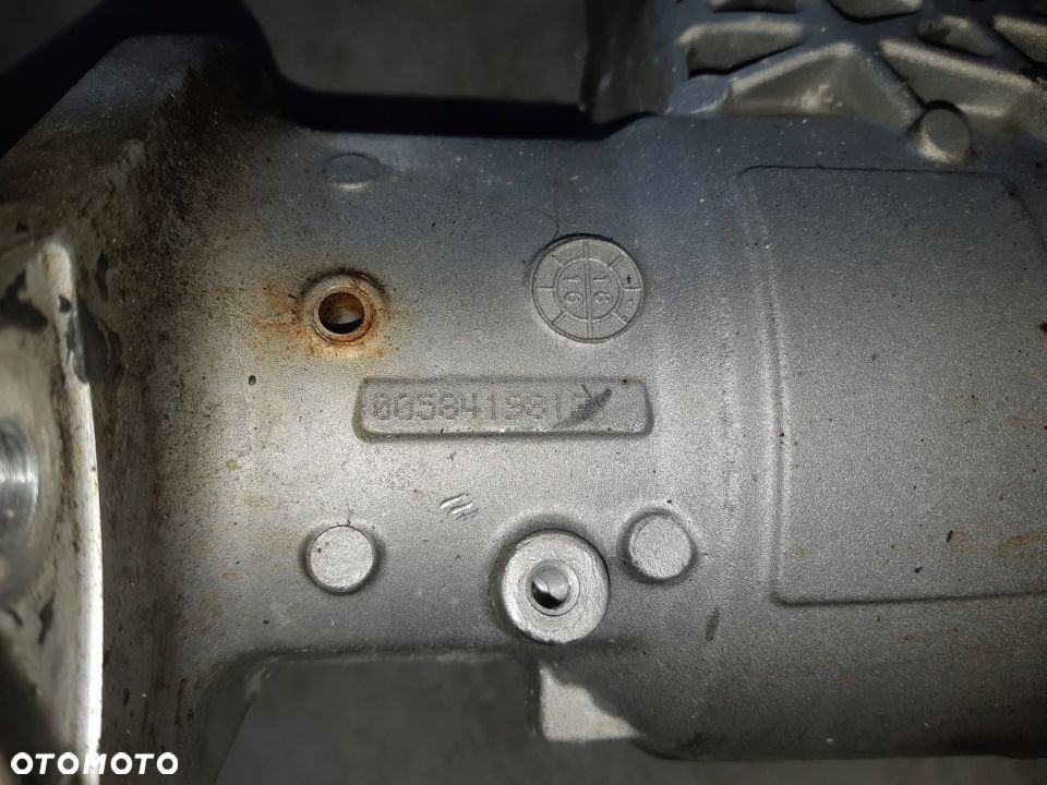 Przekładnia kątowa reduktor SKRZYNI JEEP COMPASS 2018 1.4B P68292767AD - 4