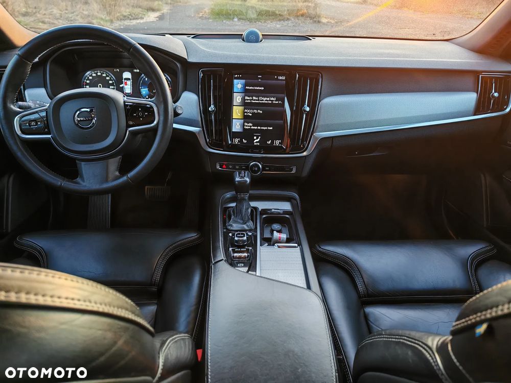 Volvo V90 D5 AWD Inscription - 8