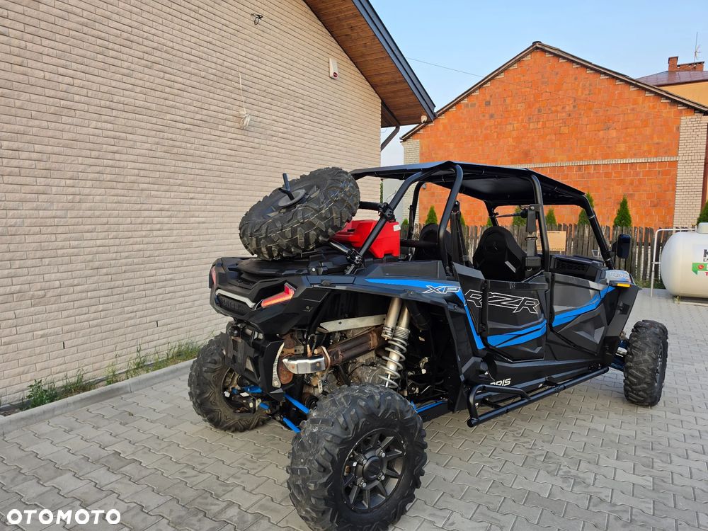 Polaris RZR - 22