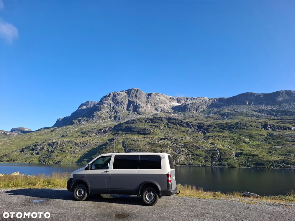 Volkswagen Caravela - 32