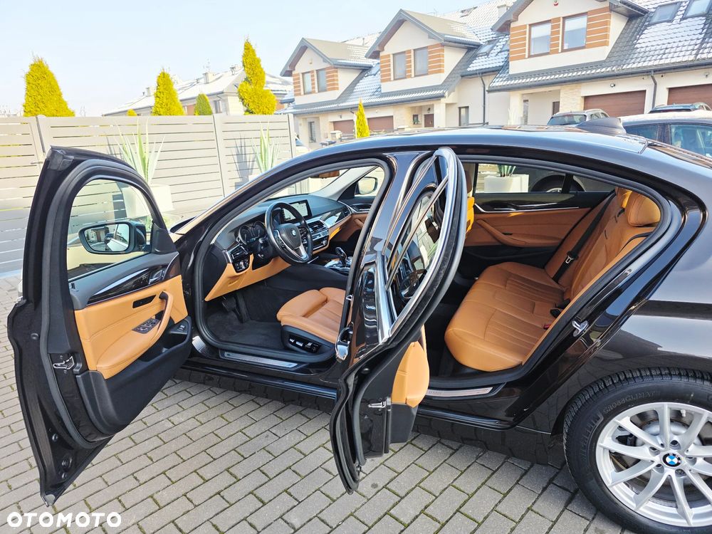 BMW Seria 5 520d Efficient Dynamics Edition Luxury Line - 14