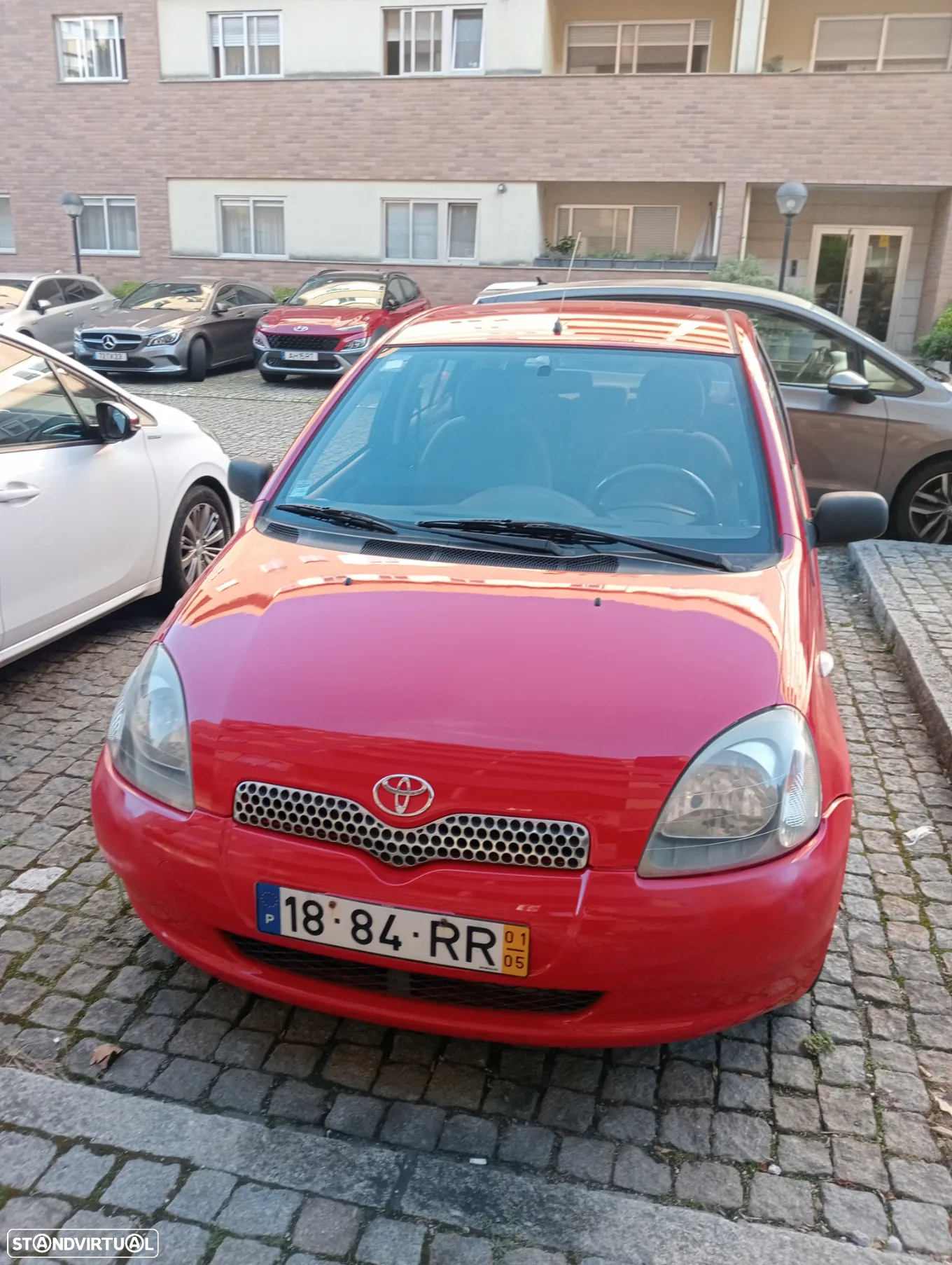 Toyota Yaris 1.0 Luna - 2