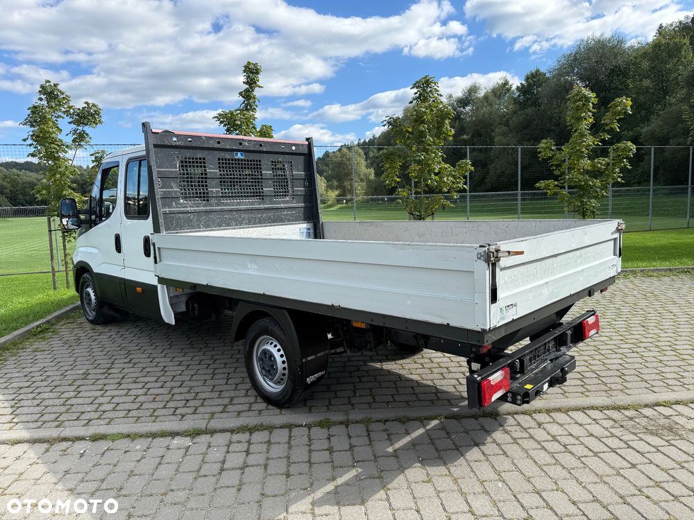 Iveco 35S16 Brygadówka Doca 7 Osobowa Skrzynia Klima Igła - 10