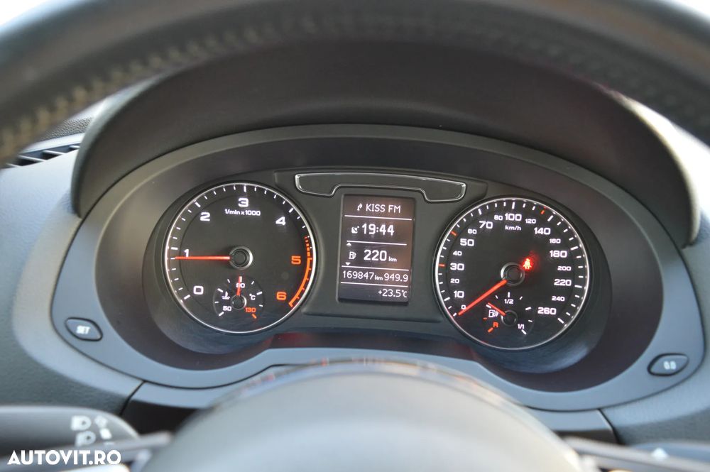 Audi Q3 2.0 TDI Sport - 19