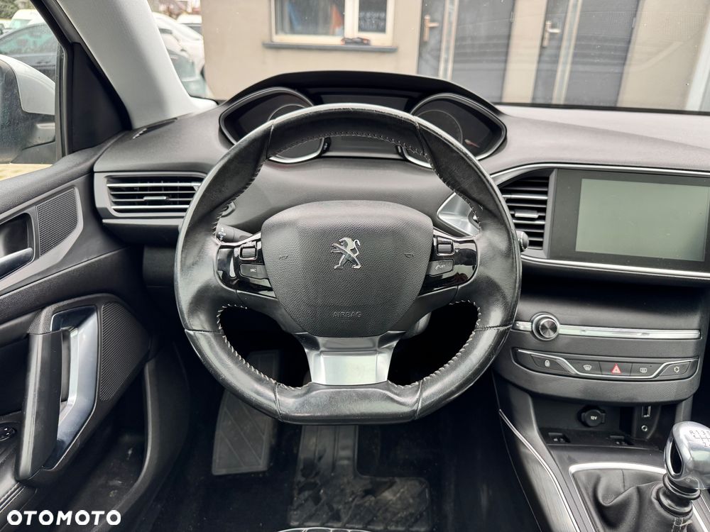 Peugeot 308 - 15