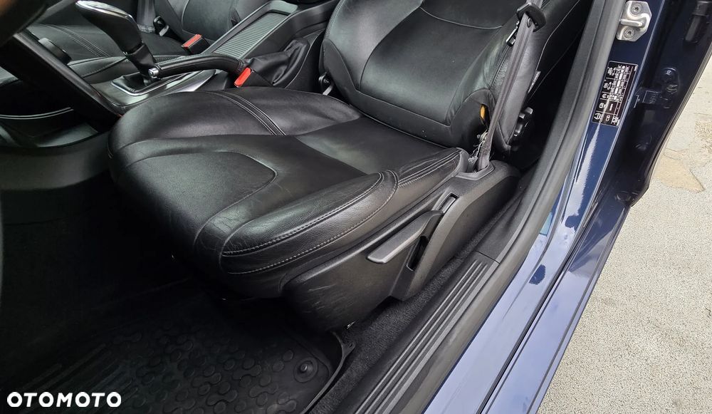 Volvo V40 - 20