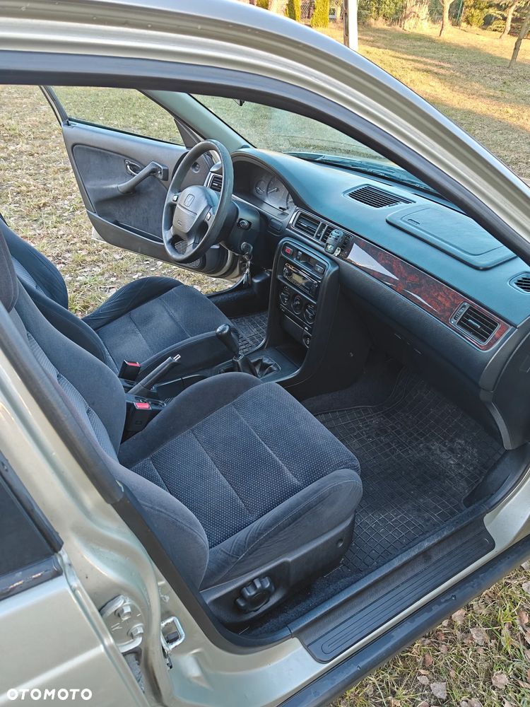 Honda Civic 1.4i S - 10