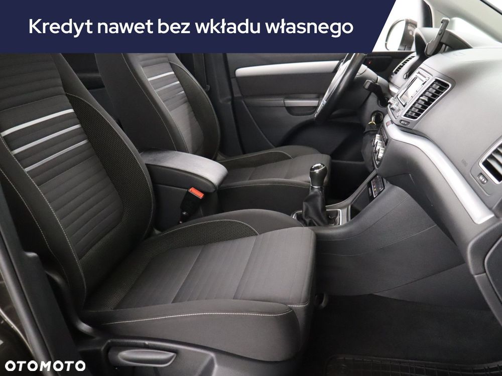Volkswagen Sharan - 11