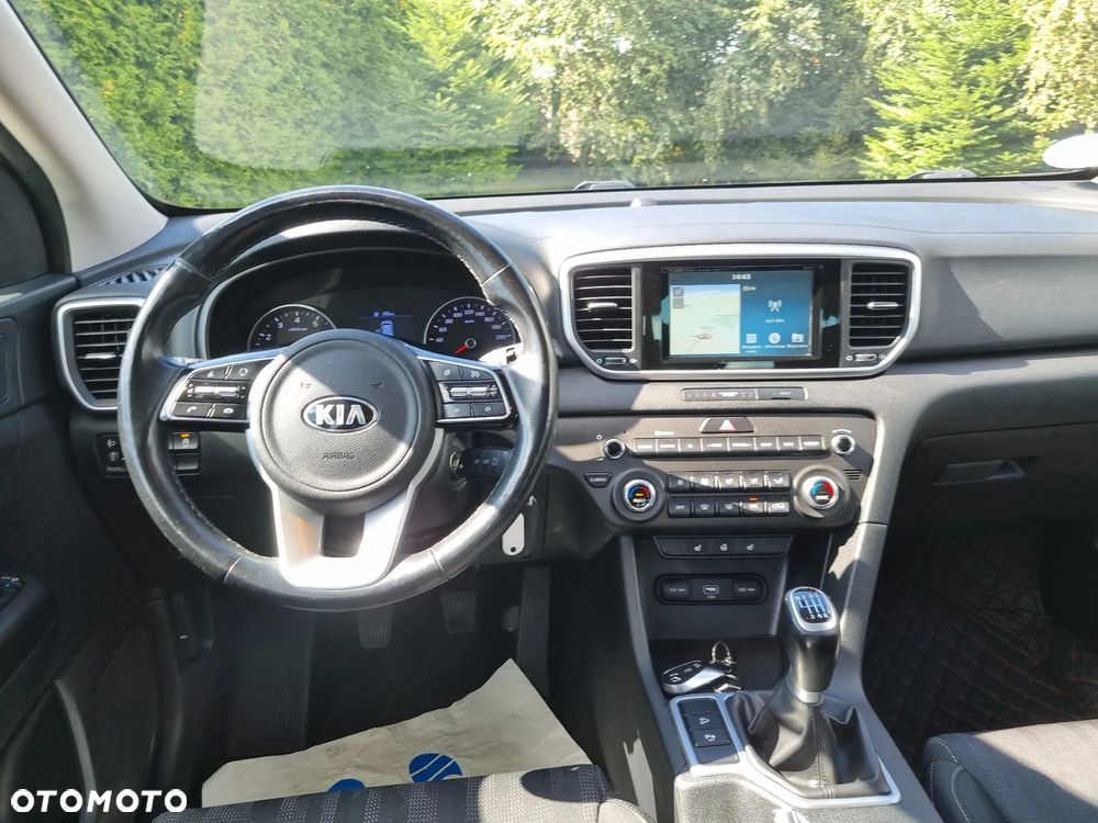 Kia Sportage 1.6 GDI 2WD Black Edition - 11