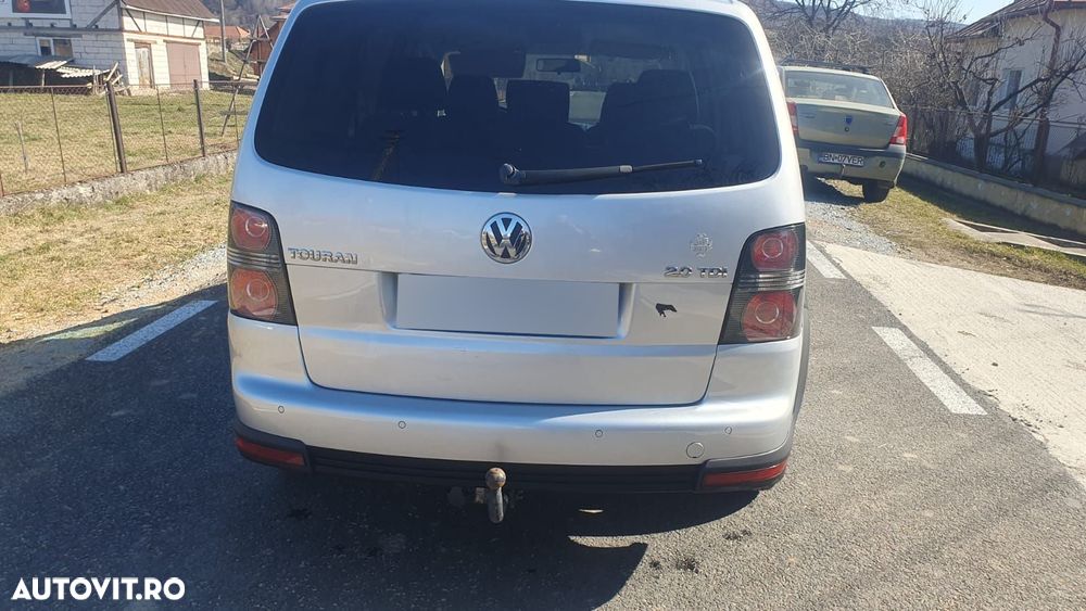 Volkswagen Touran 2.0 TDI DPF Cross - 5