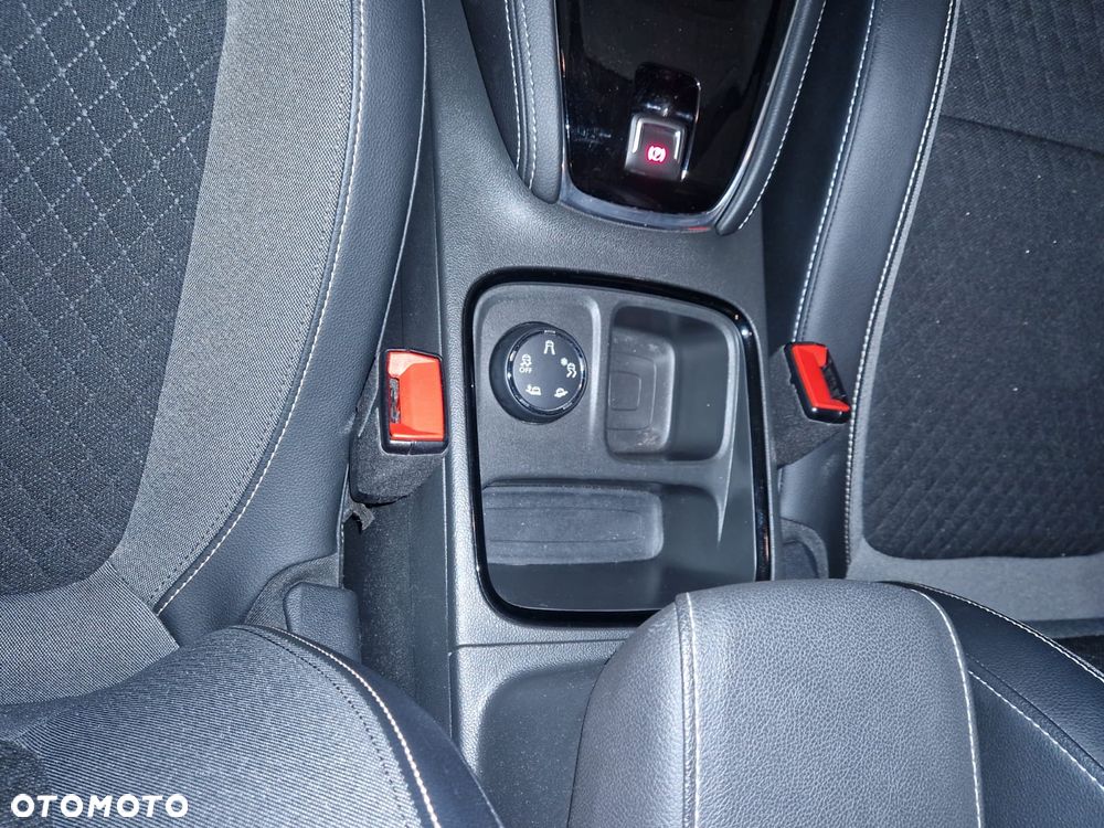 Opel Grandland X 1.2 T GPF Elegance Business Pack S&S - 12