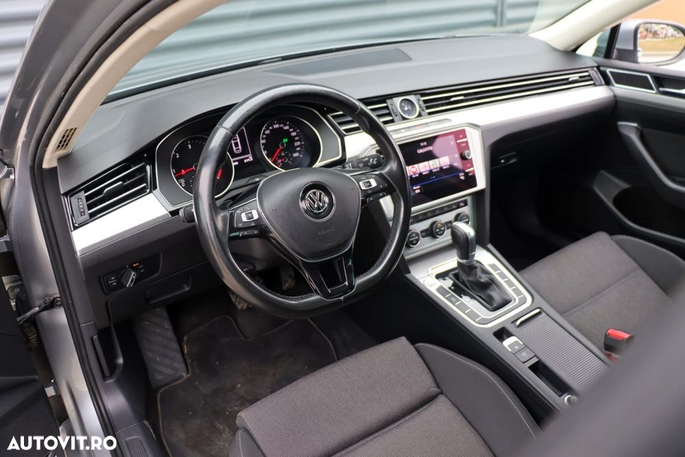 Volkswagen Passat - 6