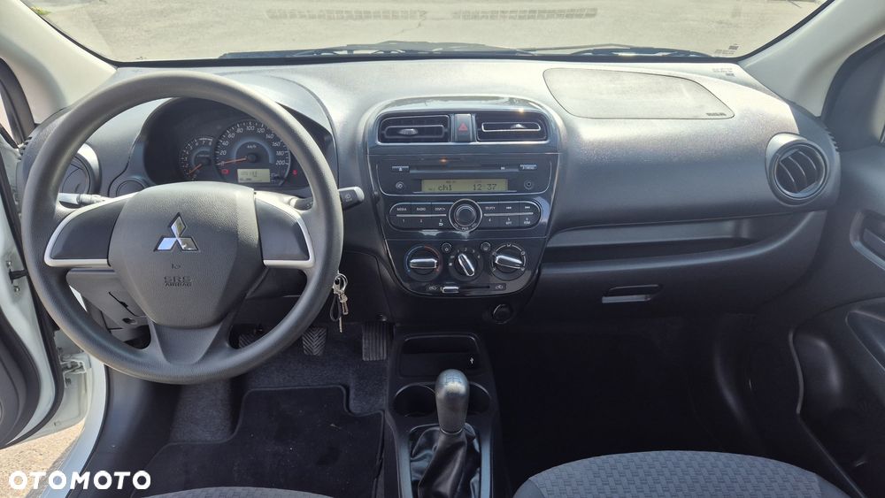 Mitsubishi Space Star 1.0 - 9